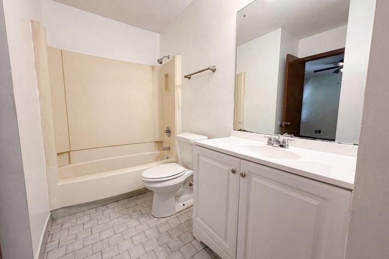 Photo 18 of 24 of 3108 Cobblestone Dr, Birmingham, AL