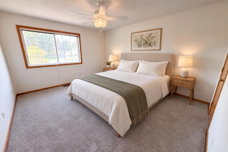 Photo 4 of 17 of 11544 Elmwood Ave N, Champlin, MN