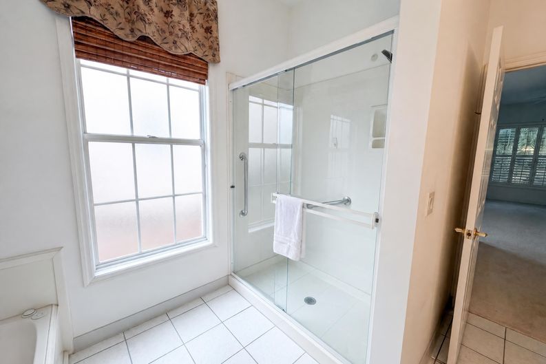 Photo 13 of 19 of 3319 Newbliss Cir, Ormond Beach, FL
