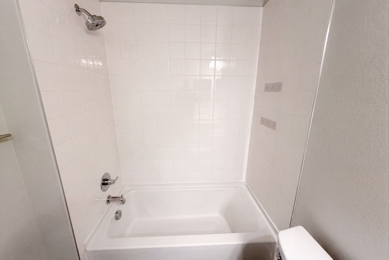 Photo 18 of 23 of 16271 Bolling Dr, Denver, CO