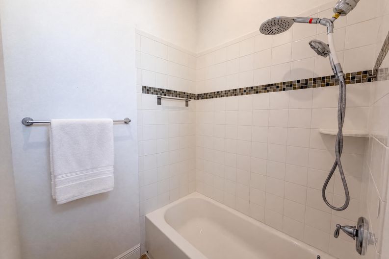 Photo 21 of 29 of 918 Blackthorn Dr, Apopka, FL