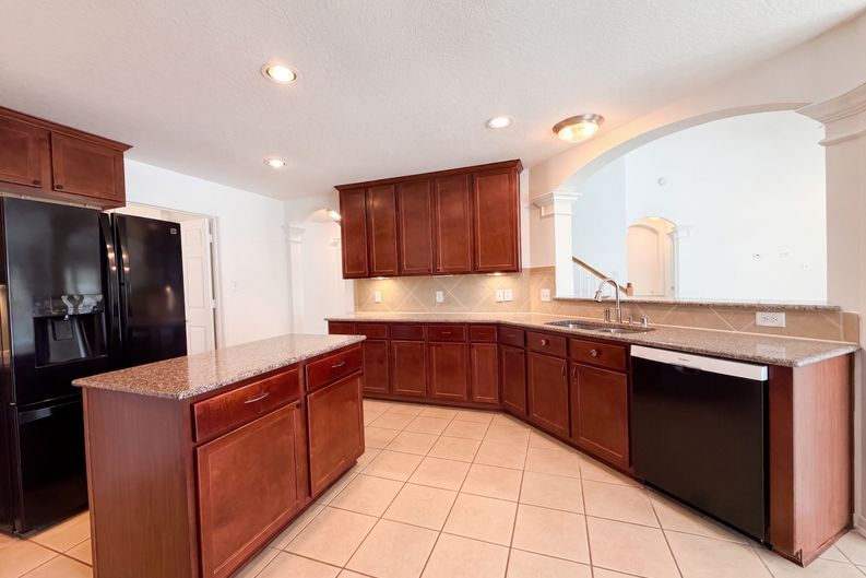 Photo 20 of 27 of 24831 Blane Dr, Katy, TX