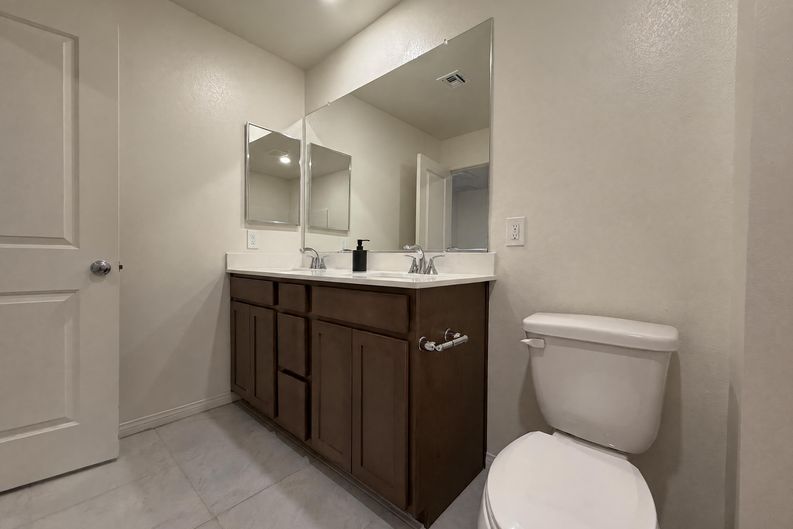 Photo 20 of 28 of 3594 Credere Ln, Henderson, NV