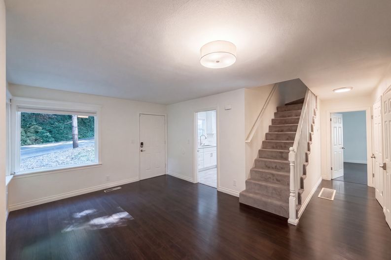 Photo 9 of 26 of 605 Ash St, Lake Oswego, OR