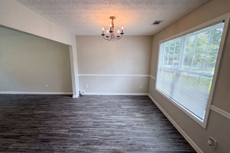 Photo 14 of 44 of 4636 Pine Acre Cir, Sugar Hill, GA