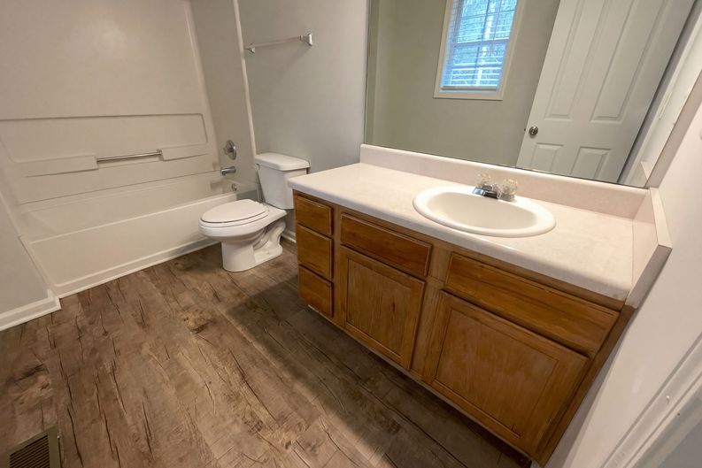 Photo 12 of 24 of 6584 Snowbird Ln, Douglasville, GA