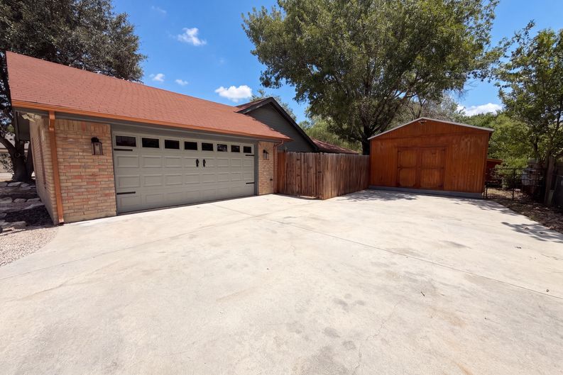 Photo 22 of 23 of 1356 Timberwood Trl, New Braunfels, TX
