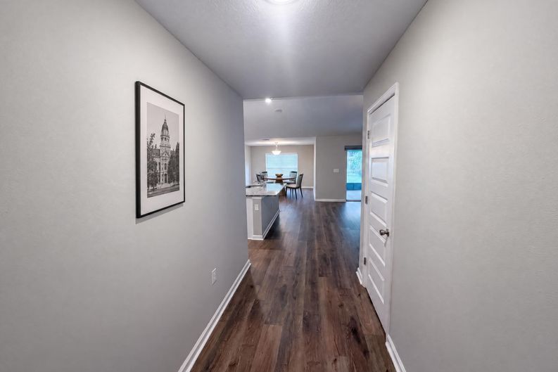 Photo 11 of 27 of 5315 SE 91st St, Ocala, FL