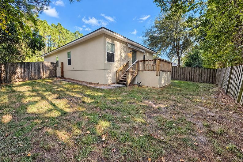 Photo 24 of 25 of 96533 Commodore Point Dr, Yulee, FL