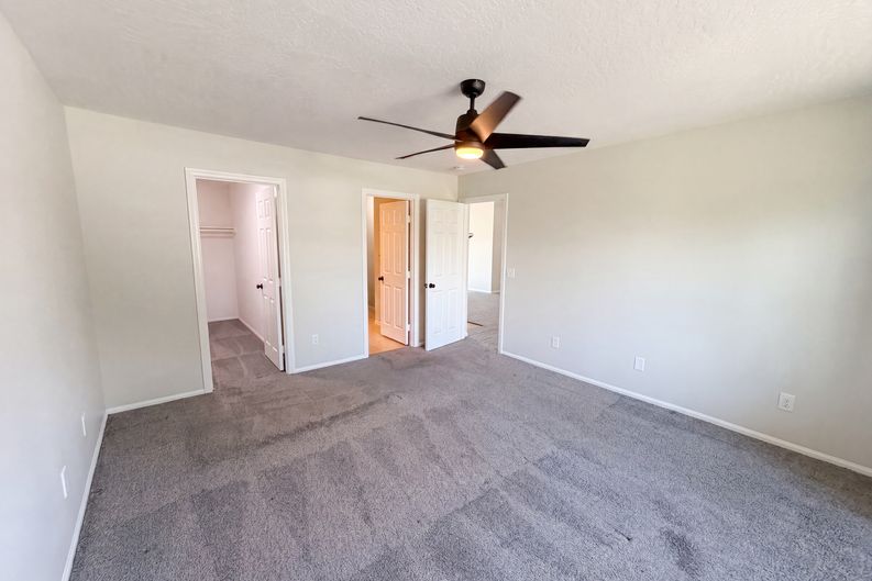 Photo 19 of 28 of 13185 Great Falls Ave, Victorville, CA