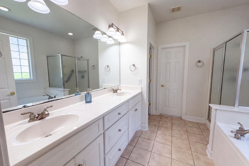 Photo 18 of 28 of 313 Glen Eagles Dr, Summerville, SC