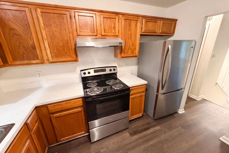 Photo 15 of 28 of 6409 Tivoli Ct, Charlotte, NC
