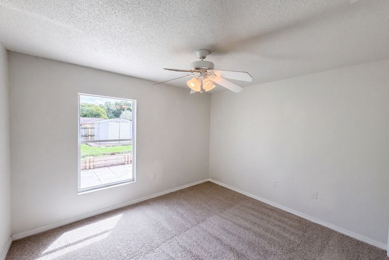 Photo 15 of 21 of 6536 Horizon Point Dr, Lakeland, FL