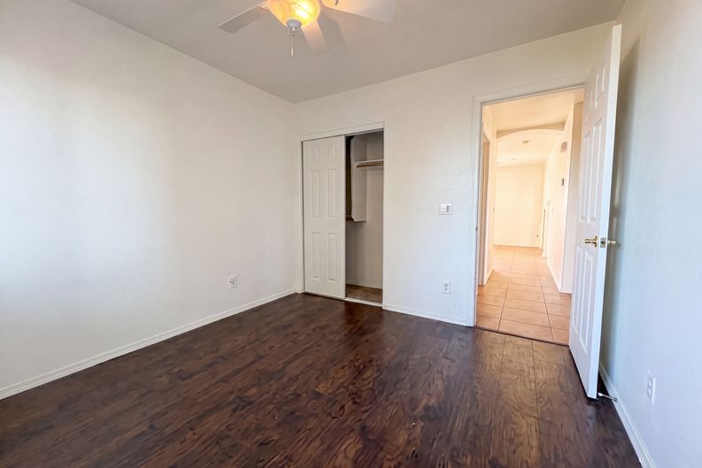 Photo 4 of 16 of 5829 E Preakness Dr, San Tan Valley, AZ