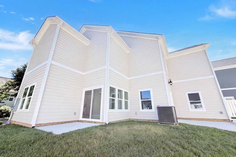 Photo 5 of 22 of 4139 Twenty Grand Dr, Indian Trail, NC