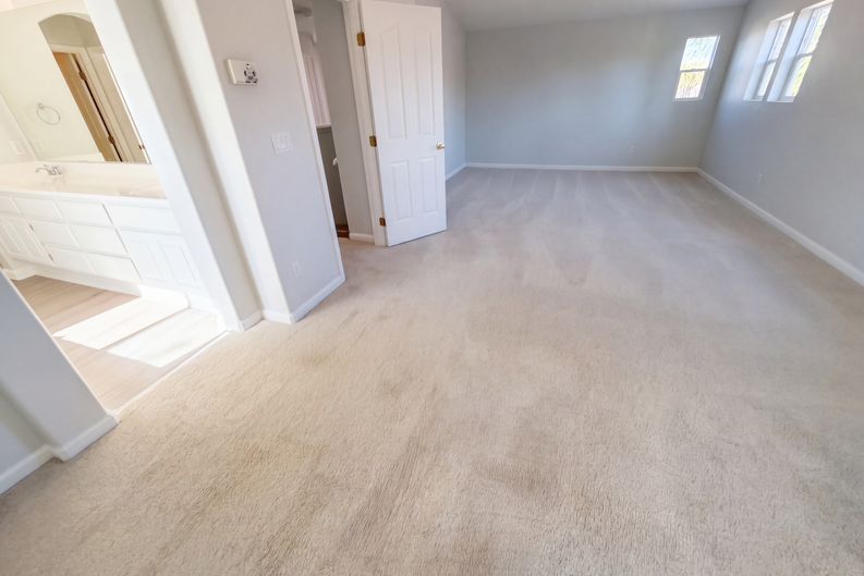 Photo 13 of 21 of 5124 Bissett Way, Sacramento, CA