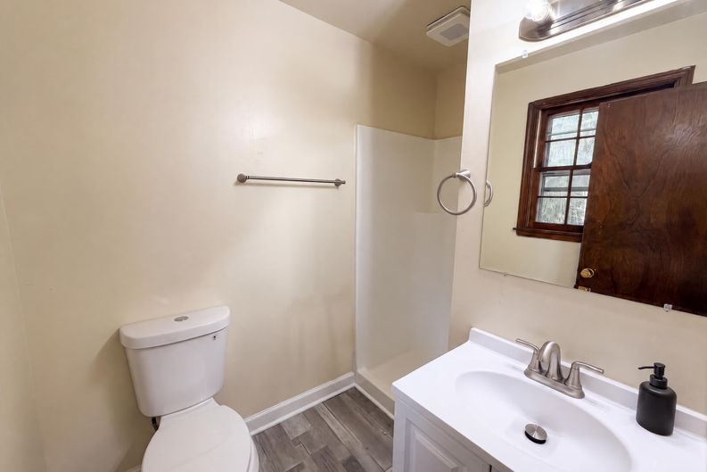 Photo 13 of 16 of 12330 Deerhurst Dr, Midlothian, VA