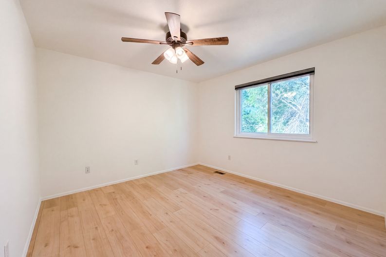 Photo 23 of 48 of 10562 Falcon St, Longmont, CO