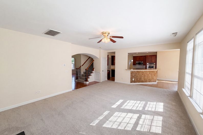 Photo 8 of 28 of 1139 Donelea Ln NW, Concord, NC