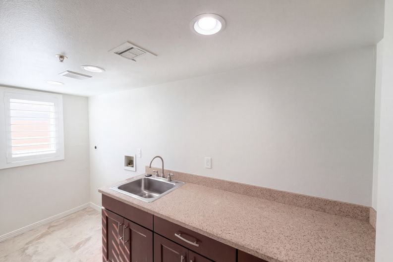 Photo 28 of 36 of 10240 E Cochise Dr, Scottsdale, AZ