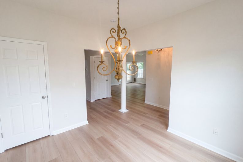 Photo 7 of 17 of 2855 Mossy Meadow Dr, High Point, NC