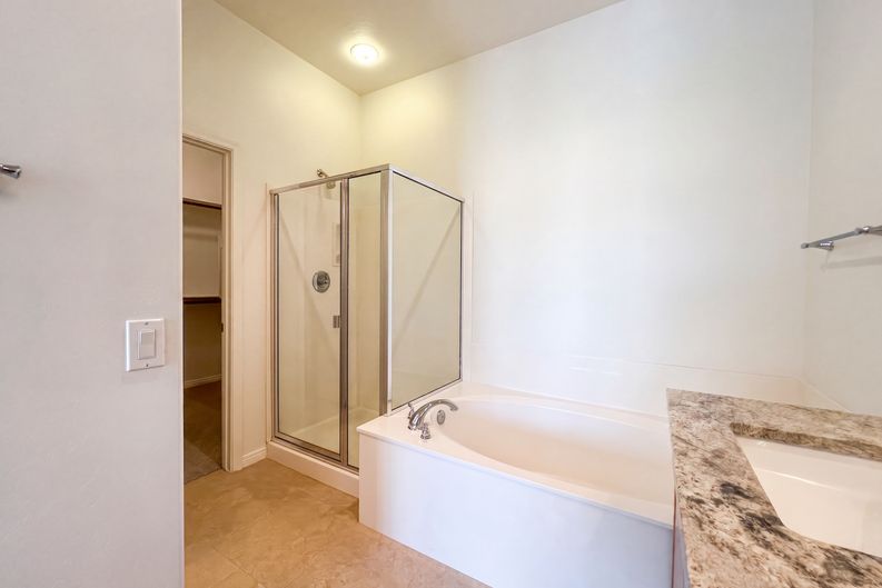 Photo 12 of 27 of 19550 N Grayhawk Dr, Scottsdale, AZ