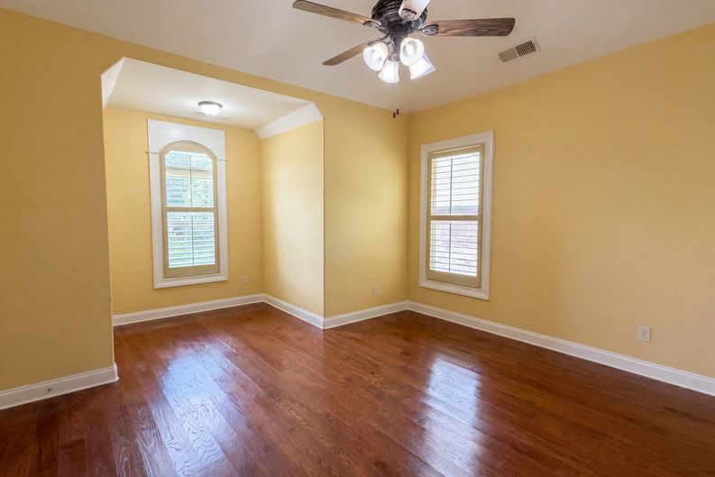 Photo 17 of 41 of 332 Warwick Pl, McDonough, GA