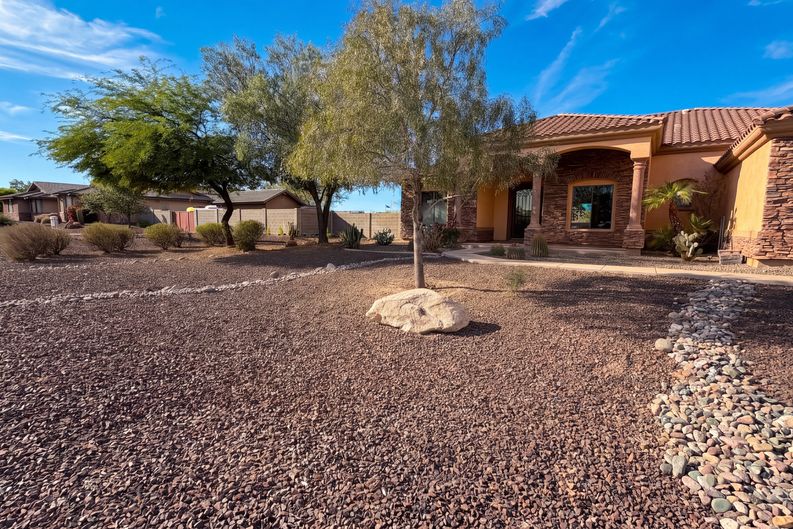 Photo 11 of 137 of 16806 W Dove Wing Way, Surprise, AZ