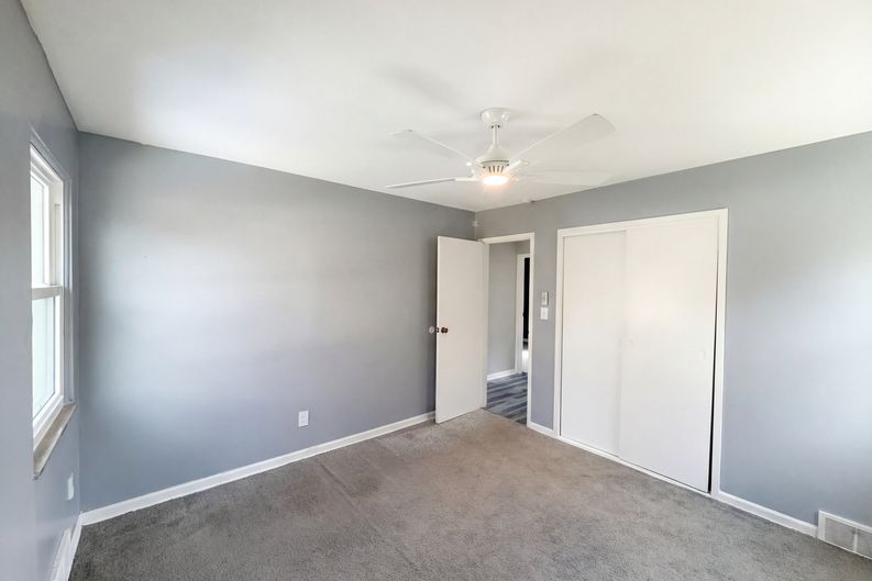 Photo 4 of 17 of 18715 Libby Rd, Maple Heights, OH
