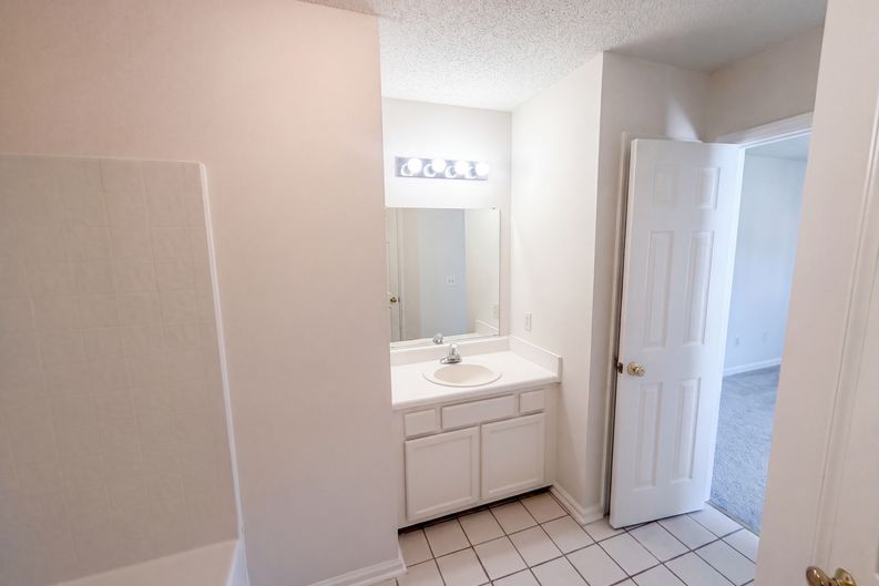 Photo 19 of 24 of 3807 Fig Leaf Ct, Greensboro, NC