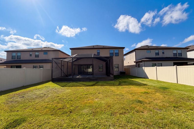 Photo 30 of 33 of 12643 Horseshoe Bend Dr, Lithia, FL