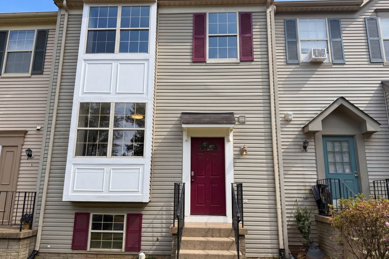 Photo 38 of 48 of 8641 Centerton Ln, Manassas, VA