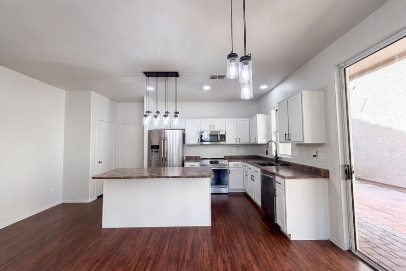 Photo 39 of 68 of 5416 W Albeniz Pl, Phoenix, AZ