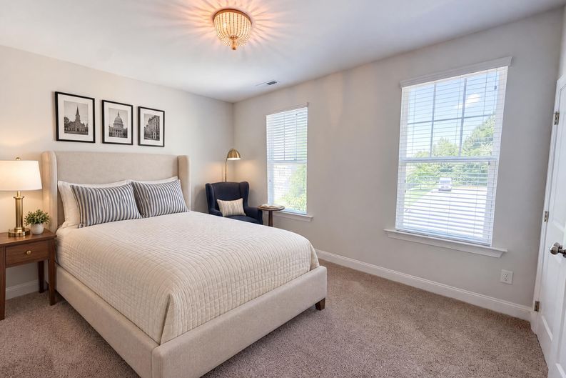 Photo 11 of 17 of 1102 Meadow Pond Dr, Durham, NC