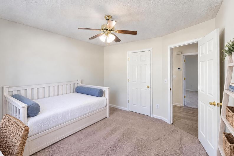 Photo 14 of 20 of 60 Corn Crib Ct, Newnan, GA