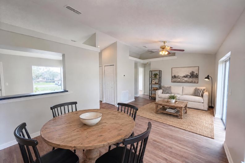 Photo 10 of 20 of 13319 Caspian Ln, Clermont, FL