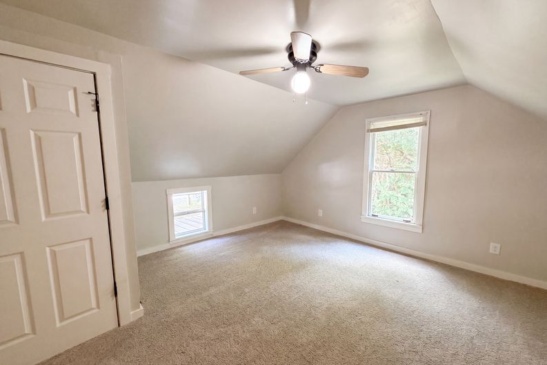 Photo 4 of 17 of 571 Winston St, Franklinton, NC
