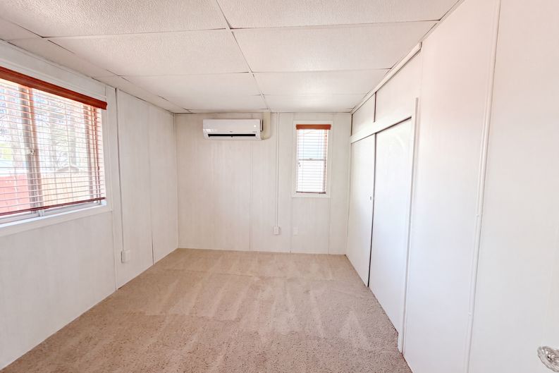 Photo 10 of 21 of 1758 39th St, Los Alamos, NM