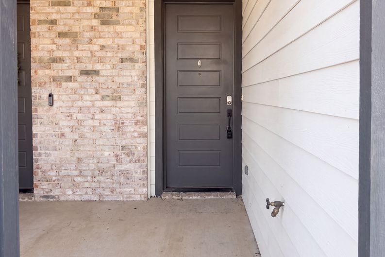 Photo 17 of 22 of 1020 17th St, Plano, TX