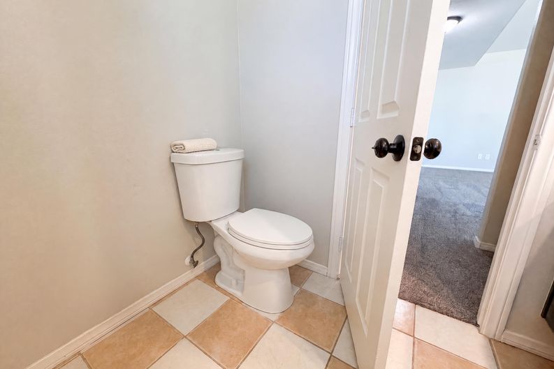 Photo 15 of 28 of 13185 Great Falls Ave, Victorville, CA