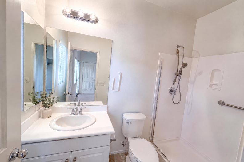 Photo 18 of 23 of 11382 Brewer Dr, Beaumont, CA