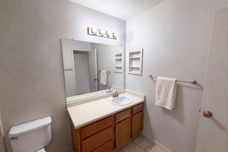 Photo 13 of 21 of 8733 W Cornell Ave, Lakewood, CO