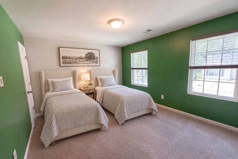 Photo 8 of 29 of 719 Cannonsburg Dr, Duncan, SC
