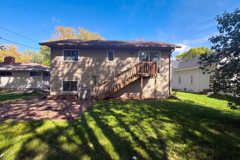 Photo 39 of 46 of 905 4th Ave N, Sauk Rapids, MN