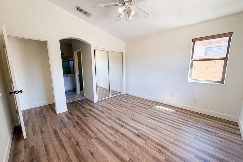 Photo 16 of 29 of 3951 E Timberline Rd, Gilbert, AZ