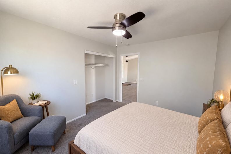 Photo 13 of 28 of 13185 Great Falls Ave, Victorville, CA
