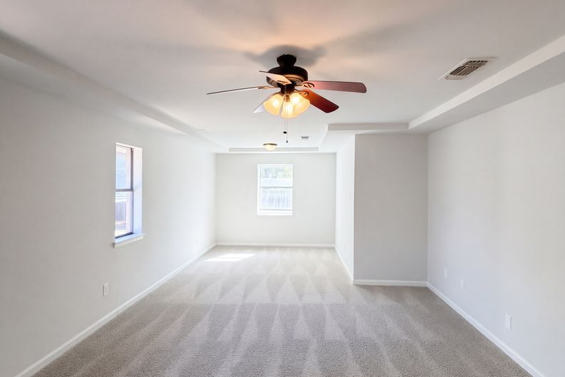 Photo 4 of 14 of 8724 Cameron Rd, Frisco, TX