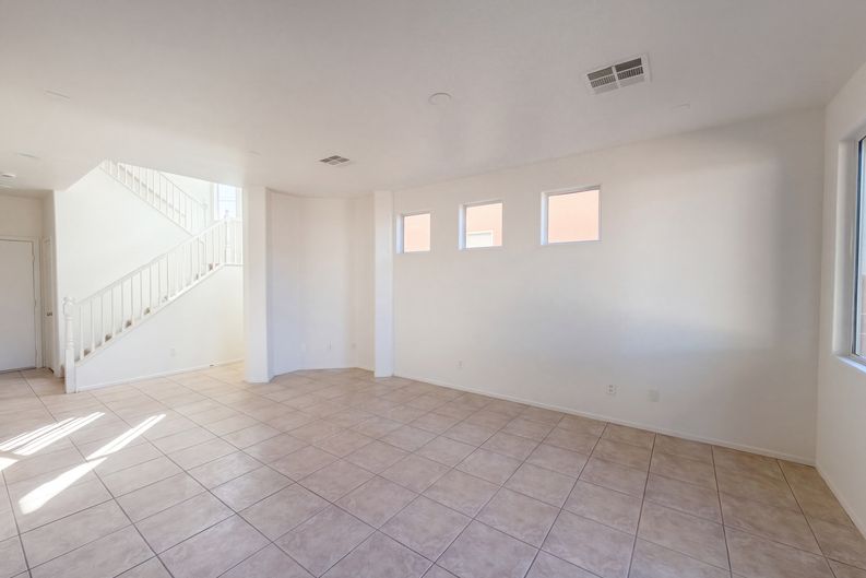 Photo 7 of 22 of 5083 Sagelyn St, Las Vegas, NV