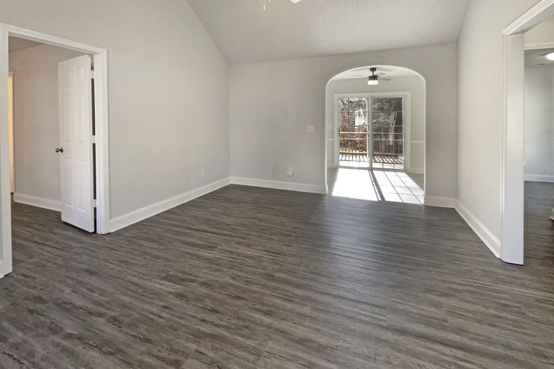 Photo 3 of 17 of 1657 Gresham Ct, Rock Hill, SC