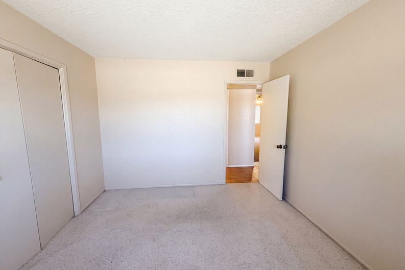 Photo 4 of 39 of 2035 S 227th Ave, Buckeye, AZ
